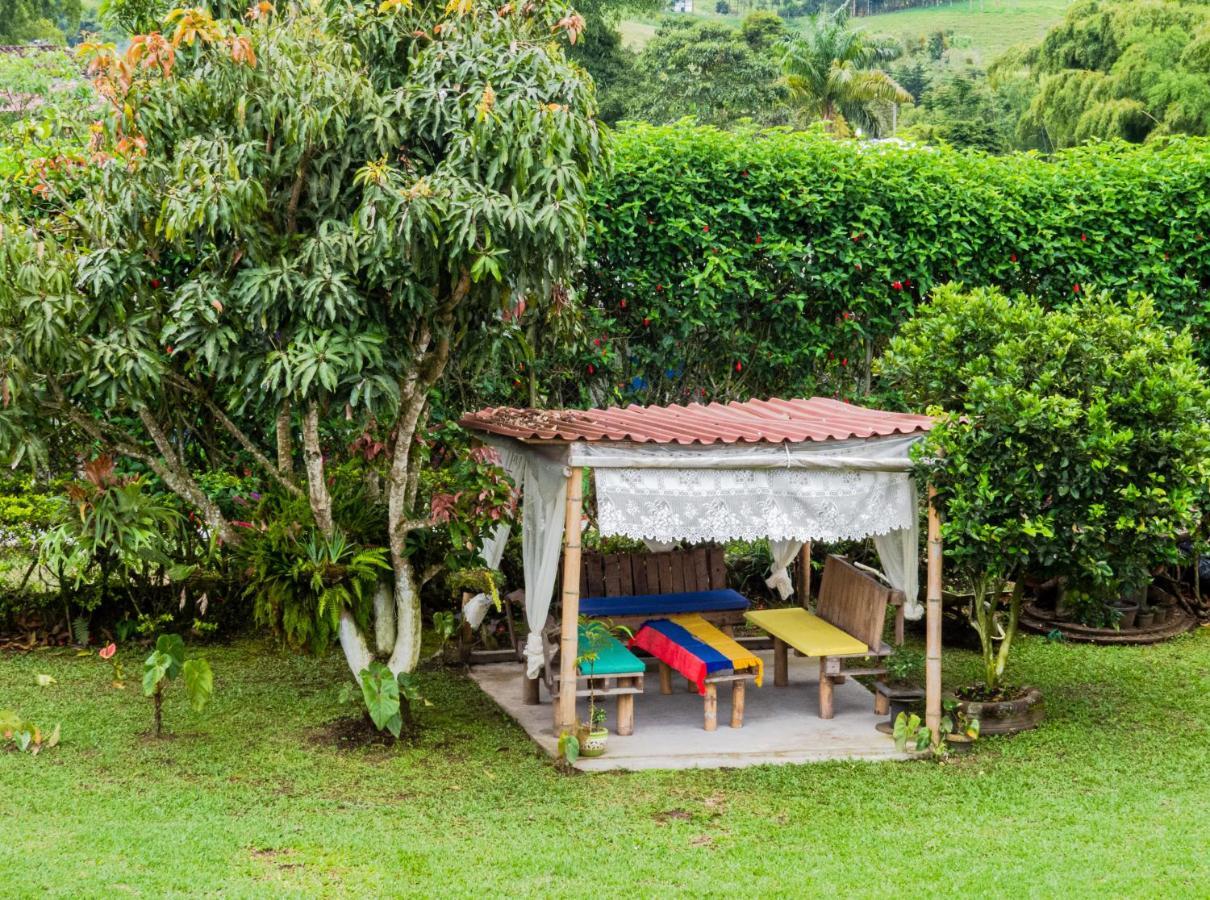 Hotel Campestre Sueno Del Abuelo بيريرا المظهر الخارجي الصورة